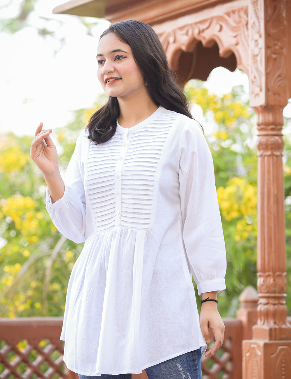 Kaajh Women's Pastel White Cotton Tunic Top