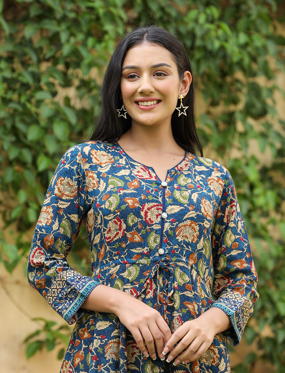 Kaajh Women's Blue Kalamkari Print Viscose Rayon Cord Set
