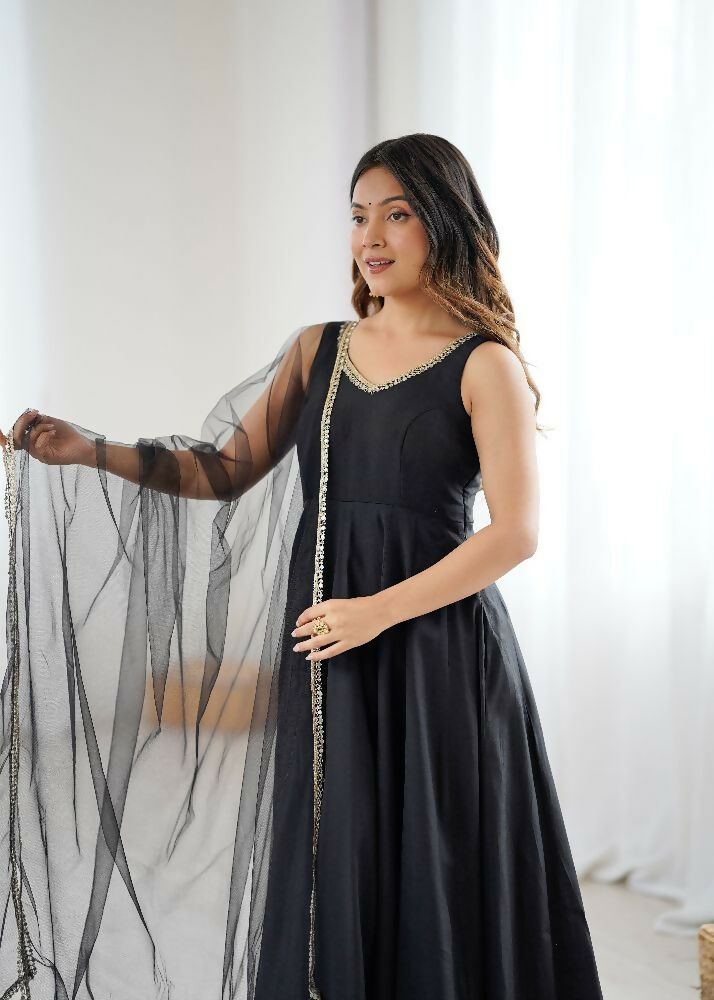 Joban Fashion Black Kurta Set Chanderi Sequence Embroidery Work 
