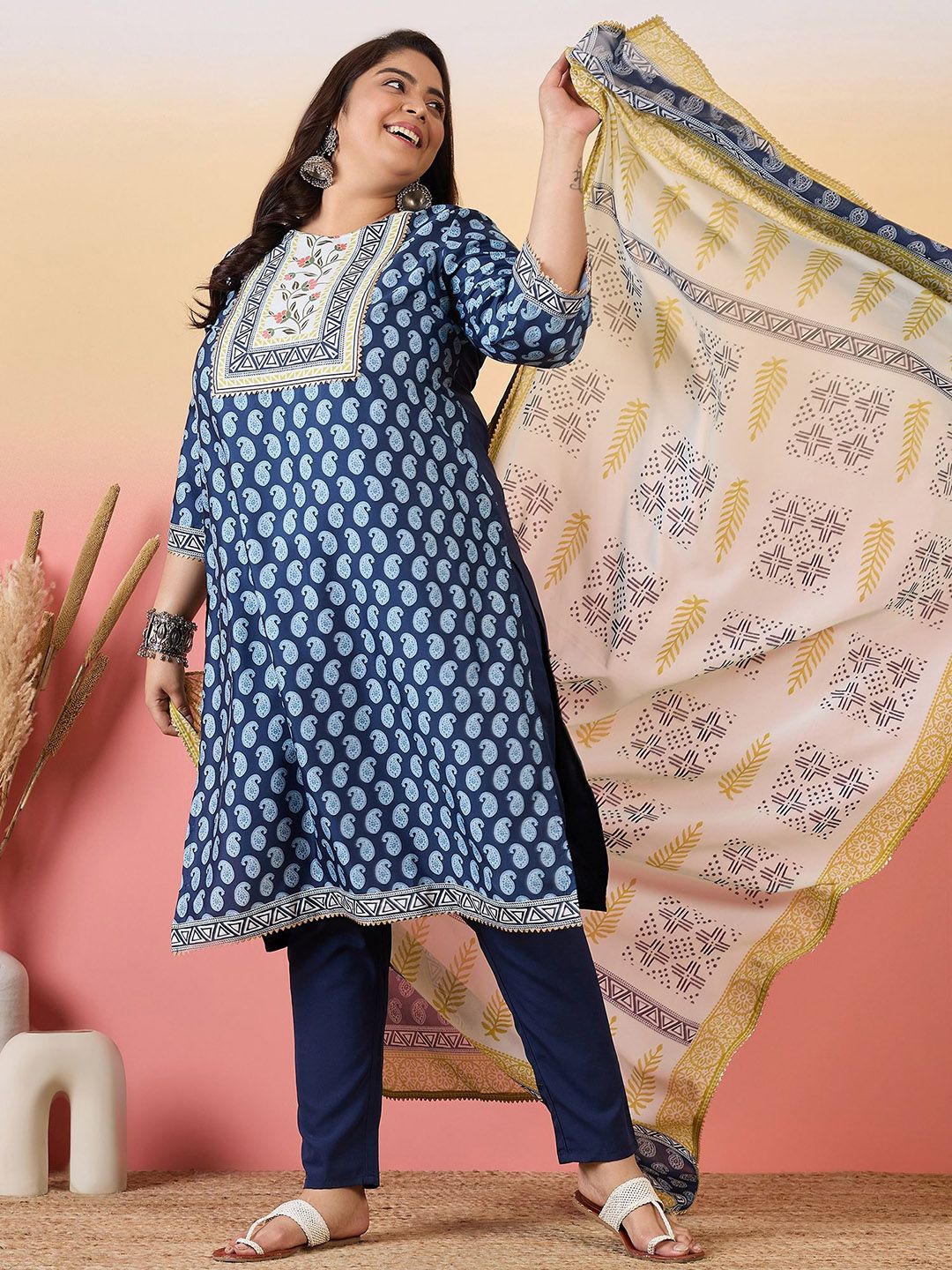 Sztori Women Floral Yoke Design Regular Gotta Patti Kurta with Trousers & With Dupatta
