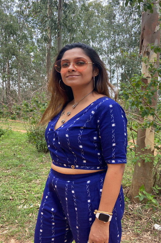 Earthyweaves Nilaranya Sambalpuri Co-ord Set 