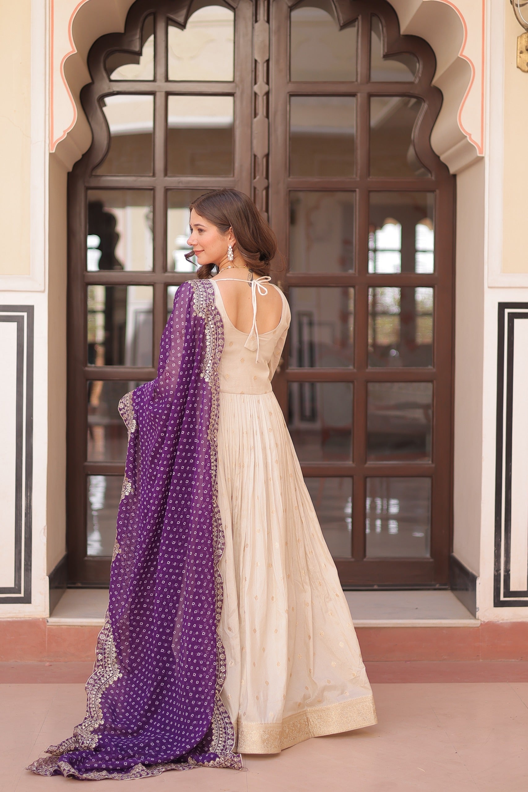 Prazu Fashion Cream Cosmos Weaving Jacquard Pearl Beads Embroidered Gown