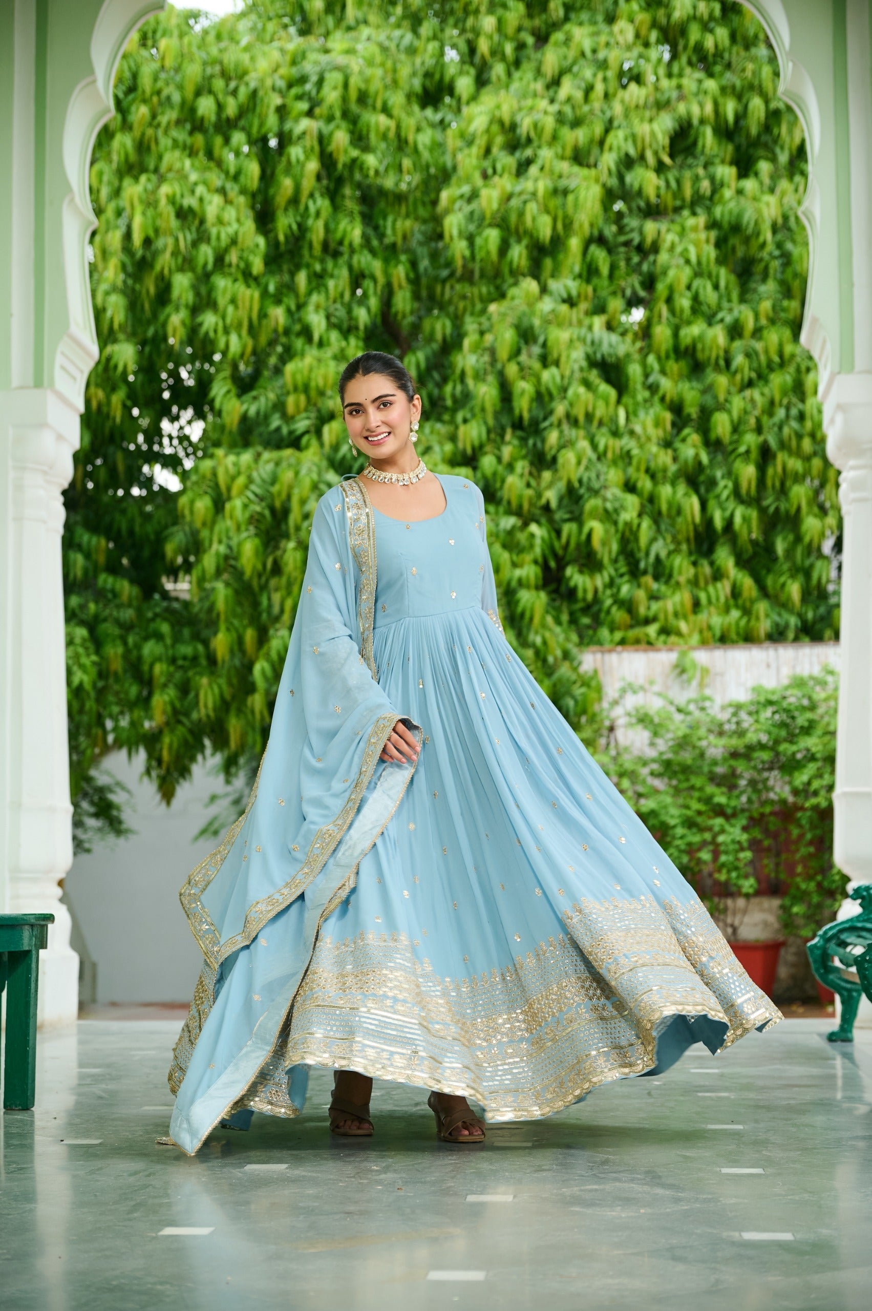 Prazu Fashion Light Lavender Georgette Embroidered Gown With Dupatta