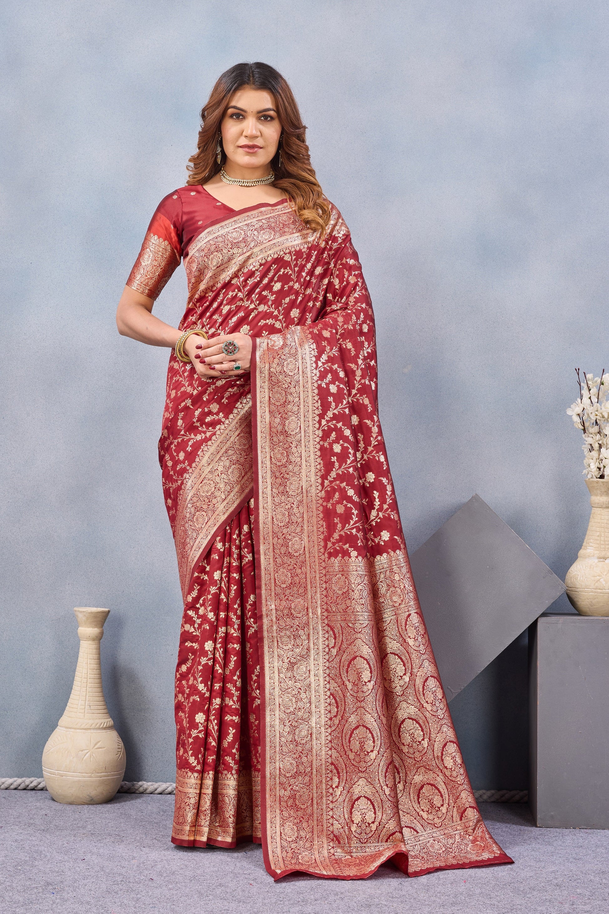 Divine International Trading Co Red Soft Silk Blend Banarasi Jacuard Work Designer Party Wear Saree With Unstitched Blouse Piece