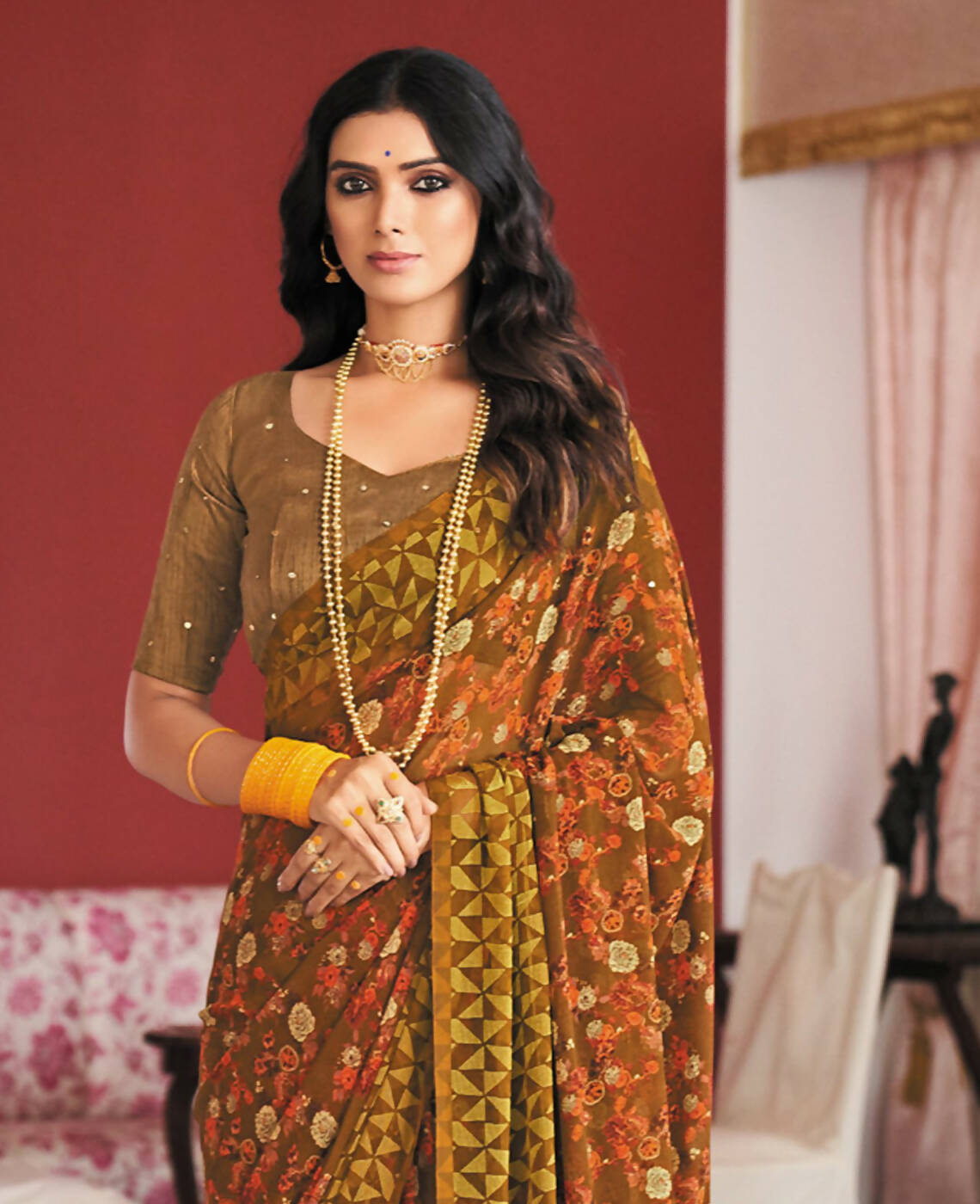 Brown Georgette Brasso Floral Printed Saree With Unstitched Blouse Piece - Zyanya