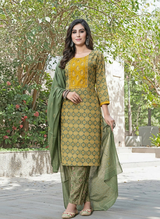 BulBul Aaliya Green Elegance Cotton Kurta Set with Embroidered Organza Dupatta
