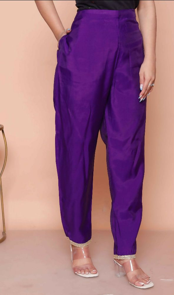 Miravan Womens Purple Muslin Straight Kurta And Palazzo With Dupatta Suit Set