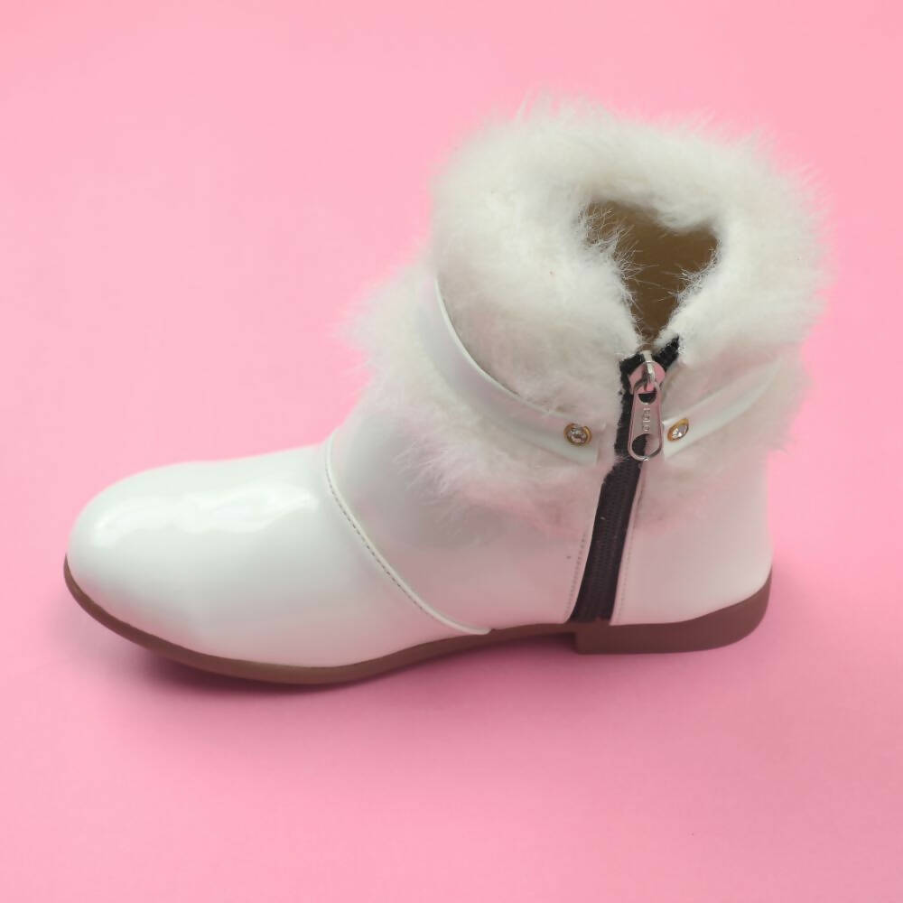 Tiny Bugs Girls Faux Fur Detail Winter Boots - White  Grab2Buy Tiny Bugs Grab2Buy