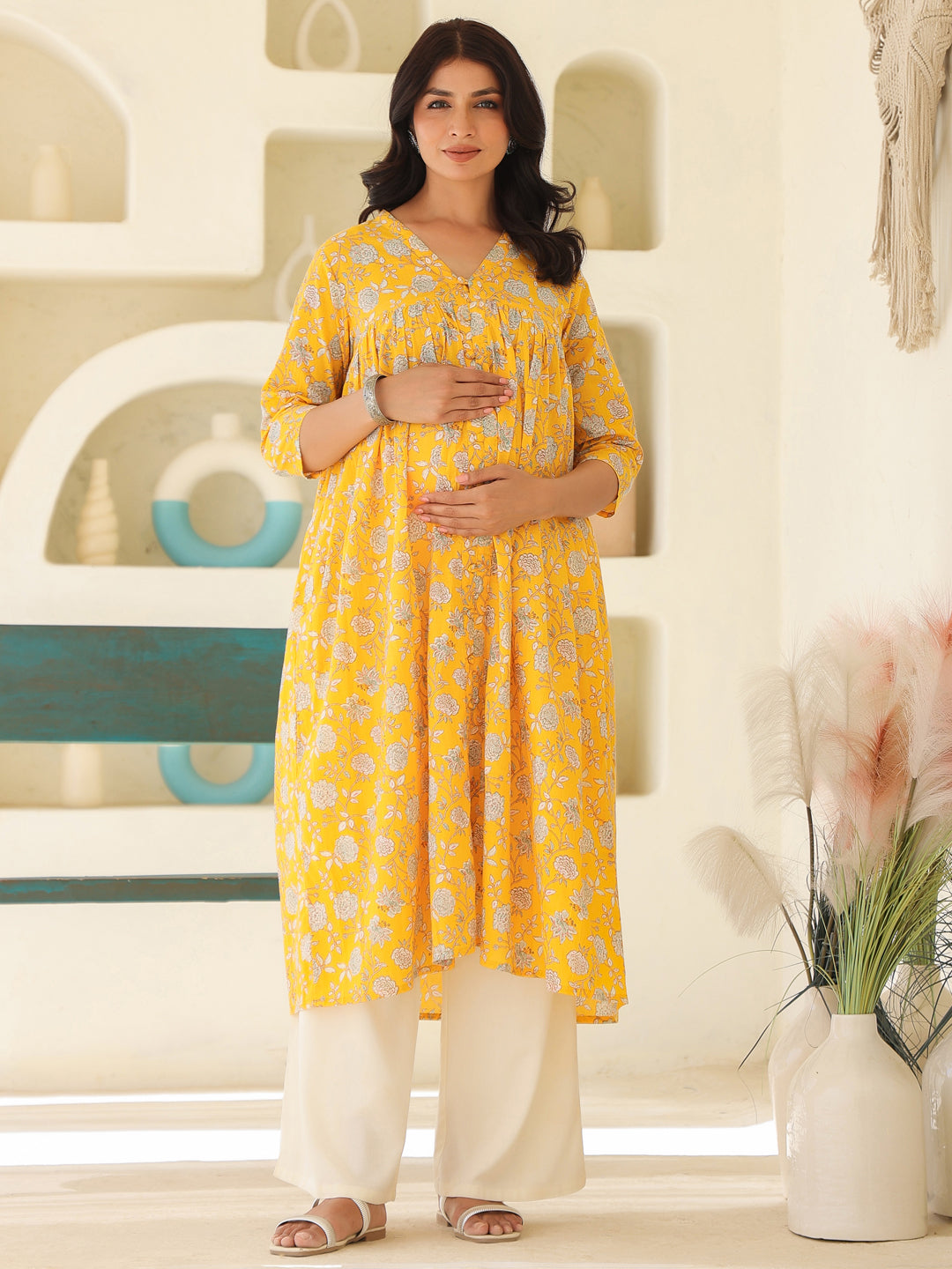 Janasya Bright Cotton Floral Gathered Kurta 