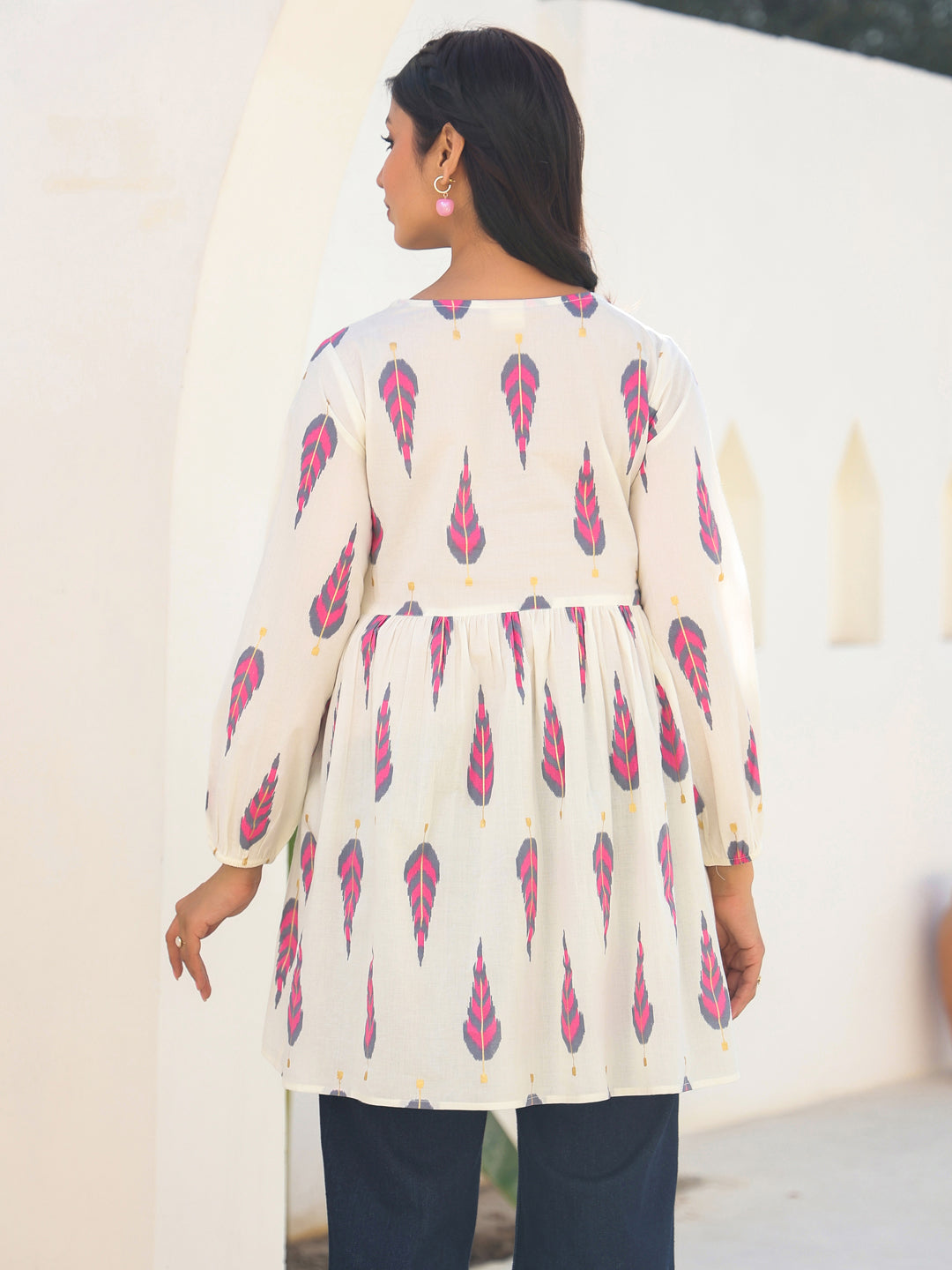 Janasya Light Cotton Ethnic Motifs A-Line Tunic 