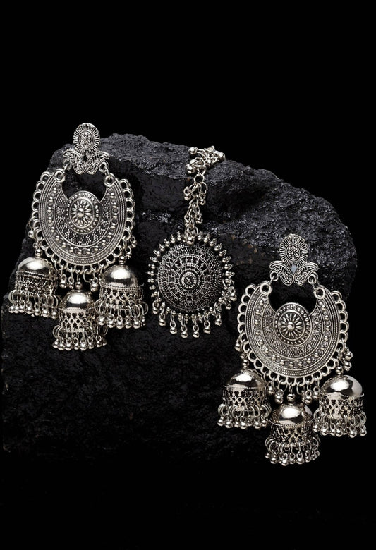 Mominos Fashion Johar Kamal Beautiful Jhumkas With Maang Tikka Earrings - Grab2buy