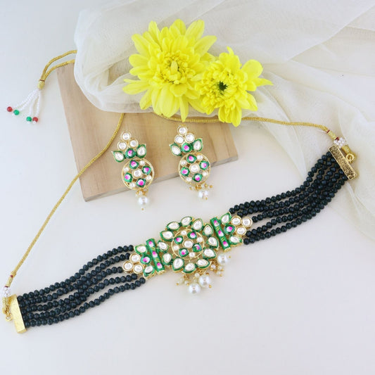 Gold-Polished Traditional Pearl Kundan Studded Meenakari Choker Necklace With Earring Set For Women/Girls - Wahe Jewels Noz2Toz