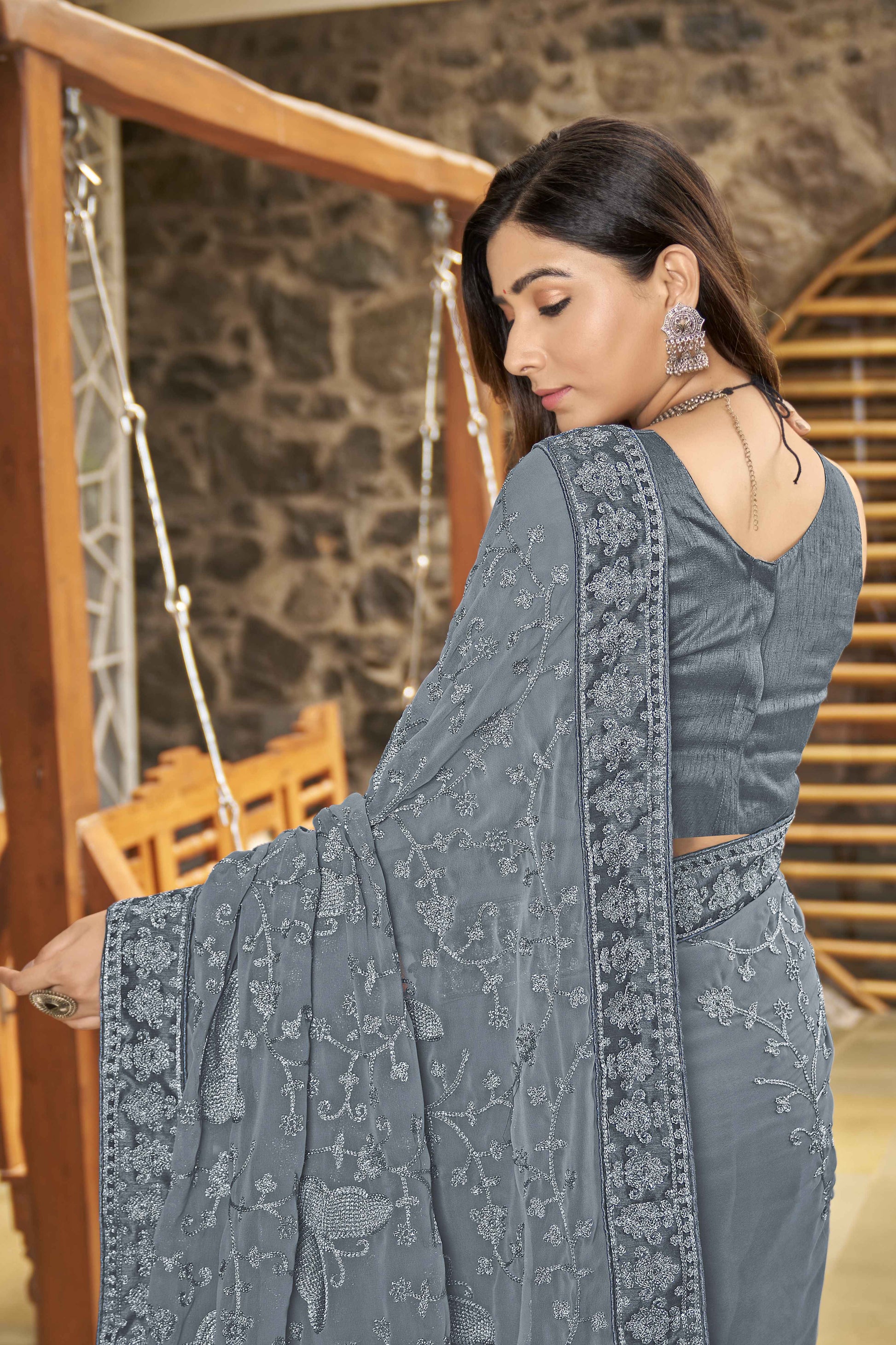 MANOHARI Georgette Embroidered Work Saree - Grey