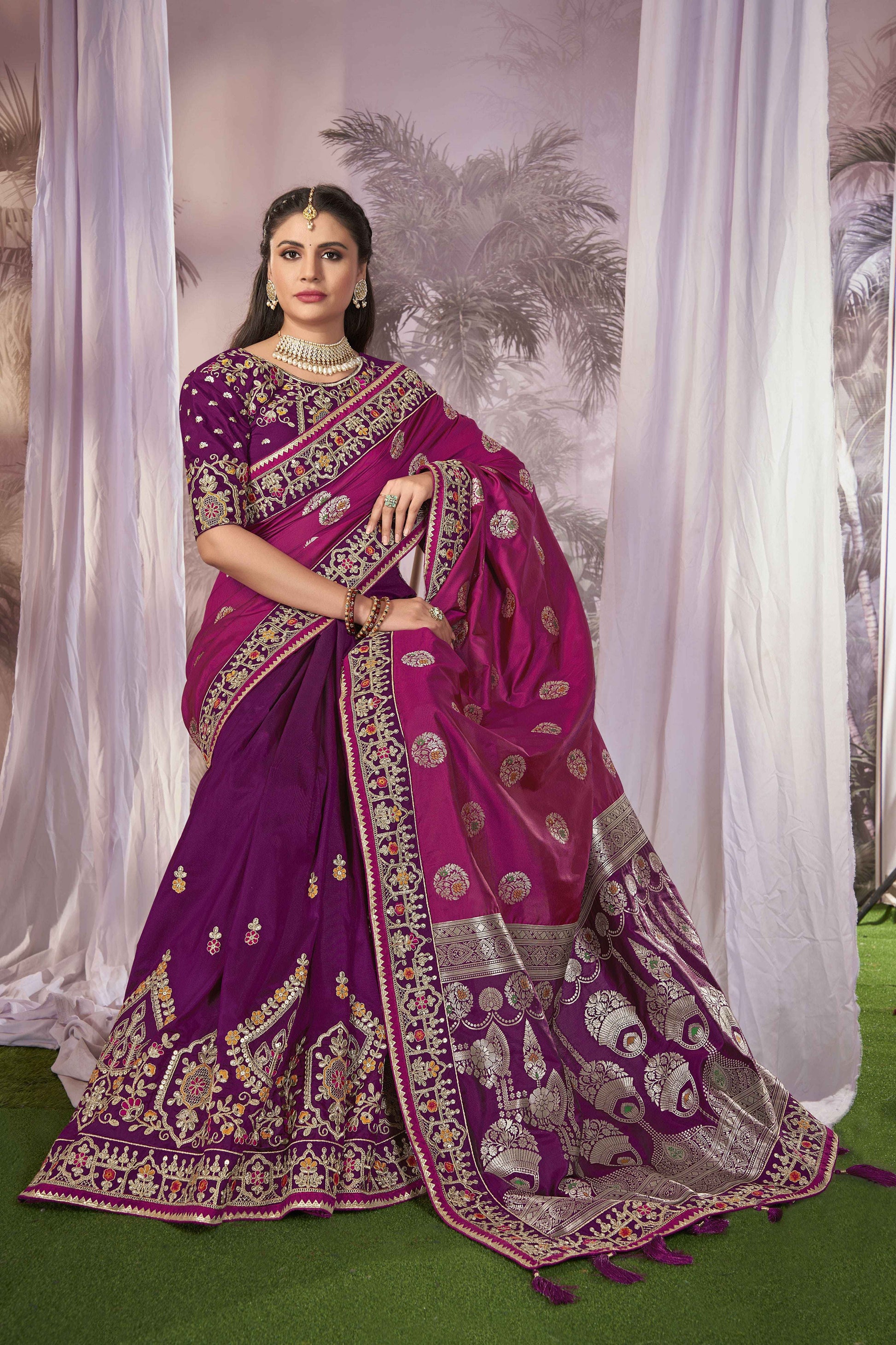 MANOHARI Banarasi Silk Blend Jacquard Work Saree - Pink