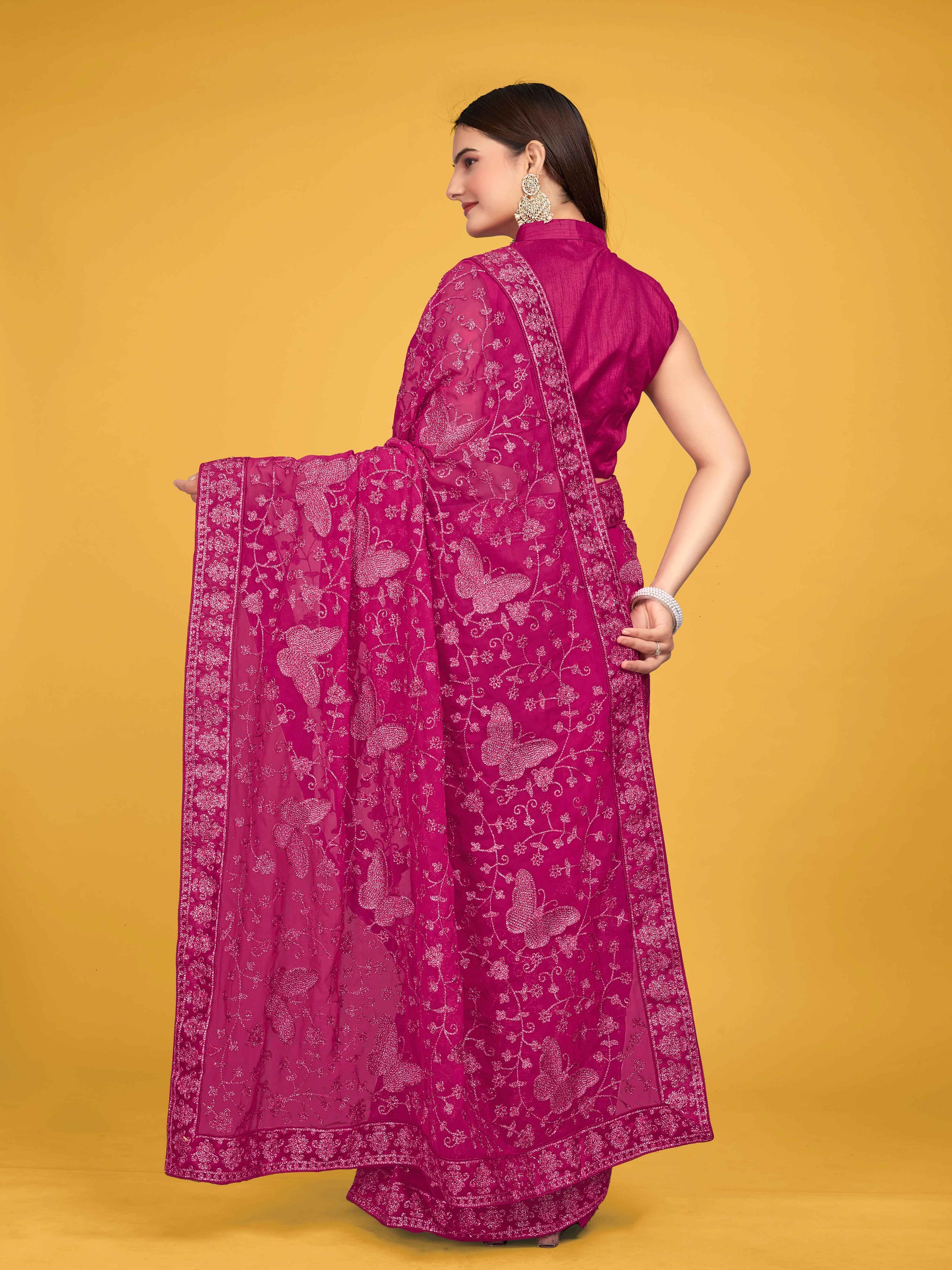 MANOHARI Georgette Embroidered Work Saree - Pink