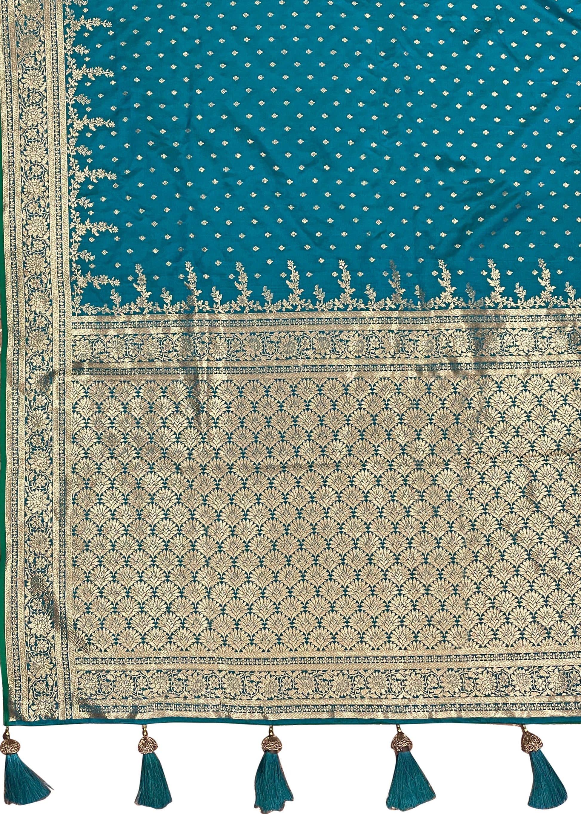MANOHARI Banarasi Silk Blend Jacquard Work Saree - Turquoise
