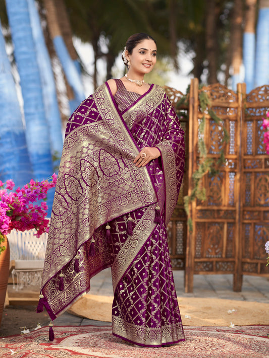 MANOHARI Banarasi Silk Blend Jacquard Work Saree - Purple
