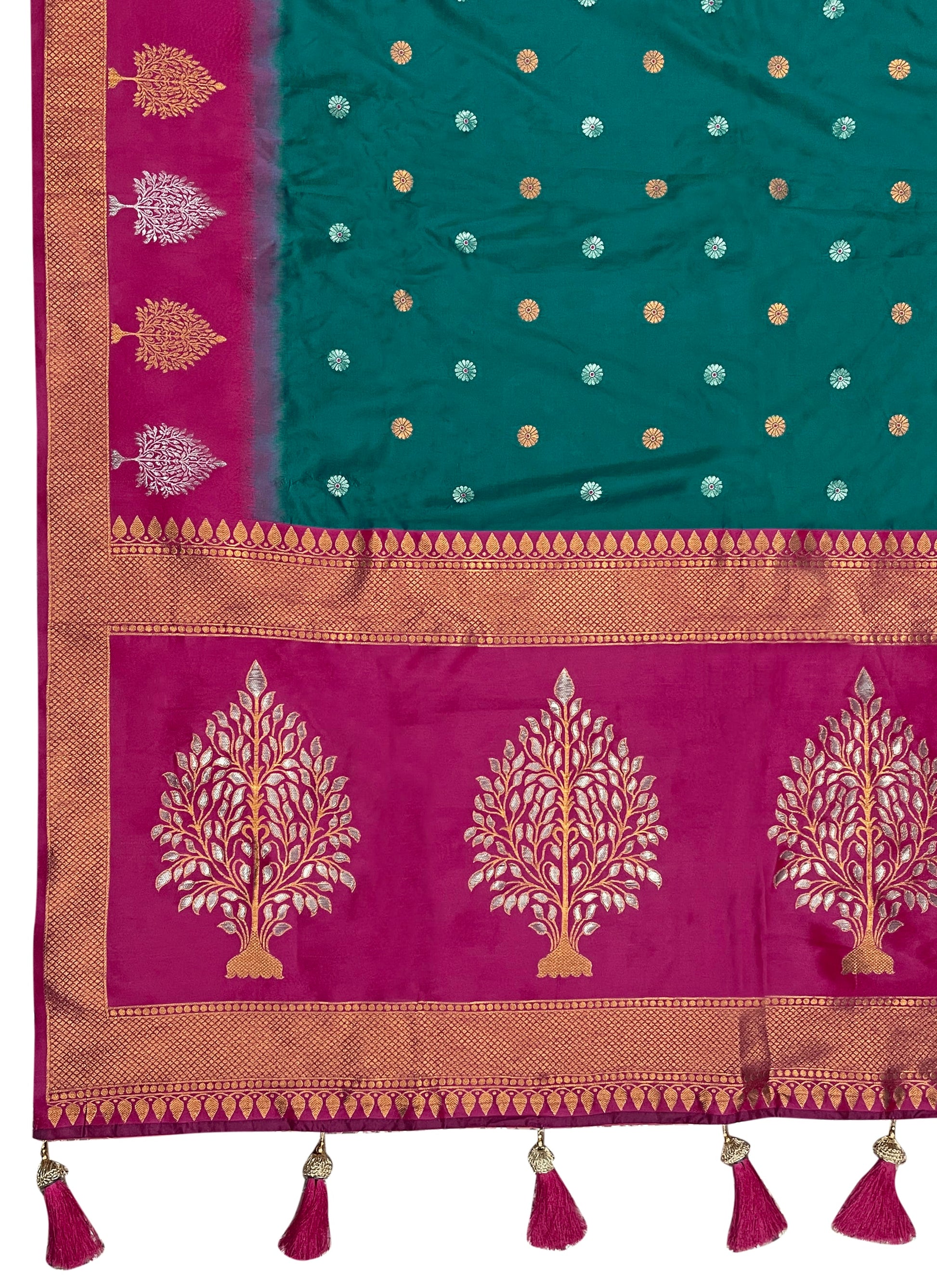 MANOHARI Banarasi Silk Blend Jacquard Work Saree - Green