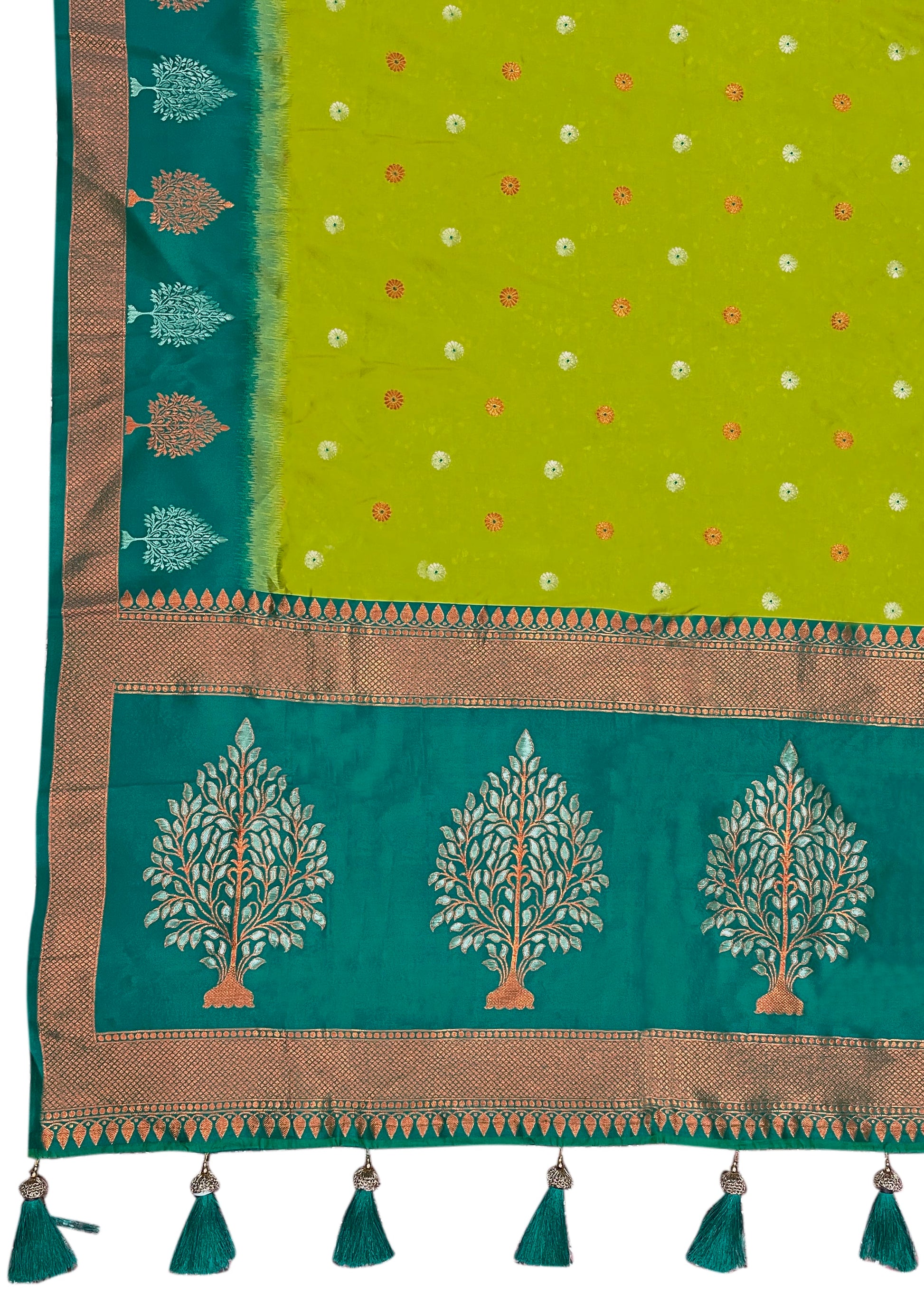 MANOHARI Banarasi Silk Blend Jacquard Work Saree - Green