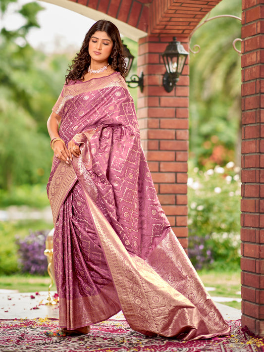 MANOHARI Banarasi Silk Blend Jacquard Work Saree - Pink