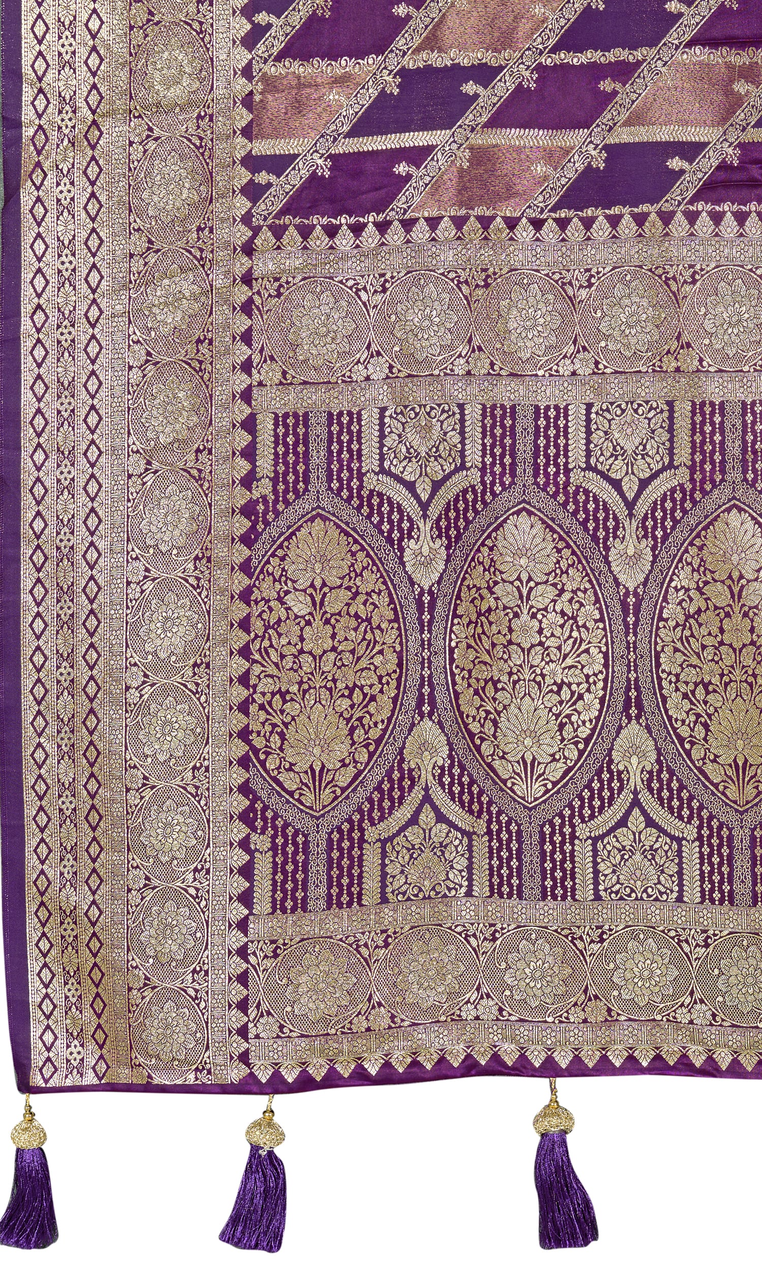 MANOHARI Banarasi Silk Blend Jacquard Work Saree - Purple