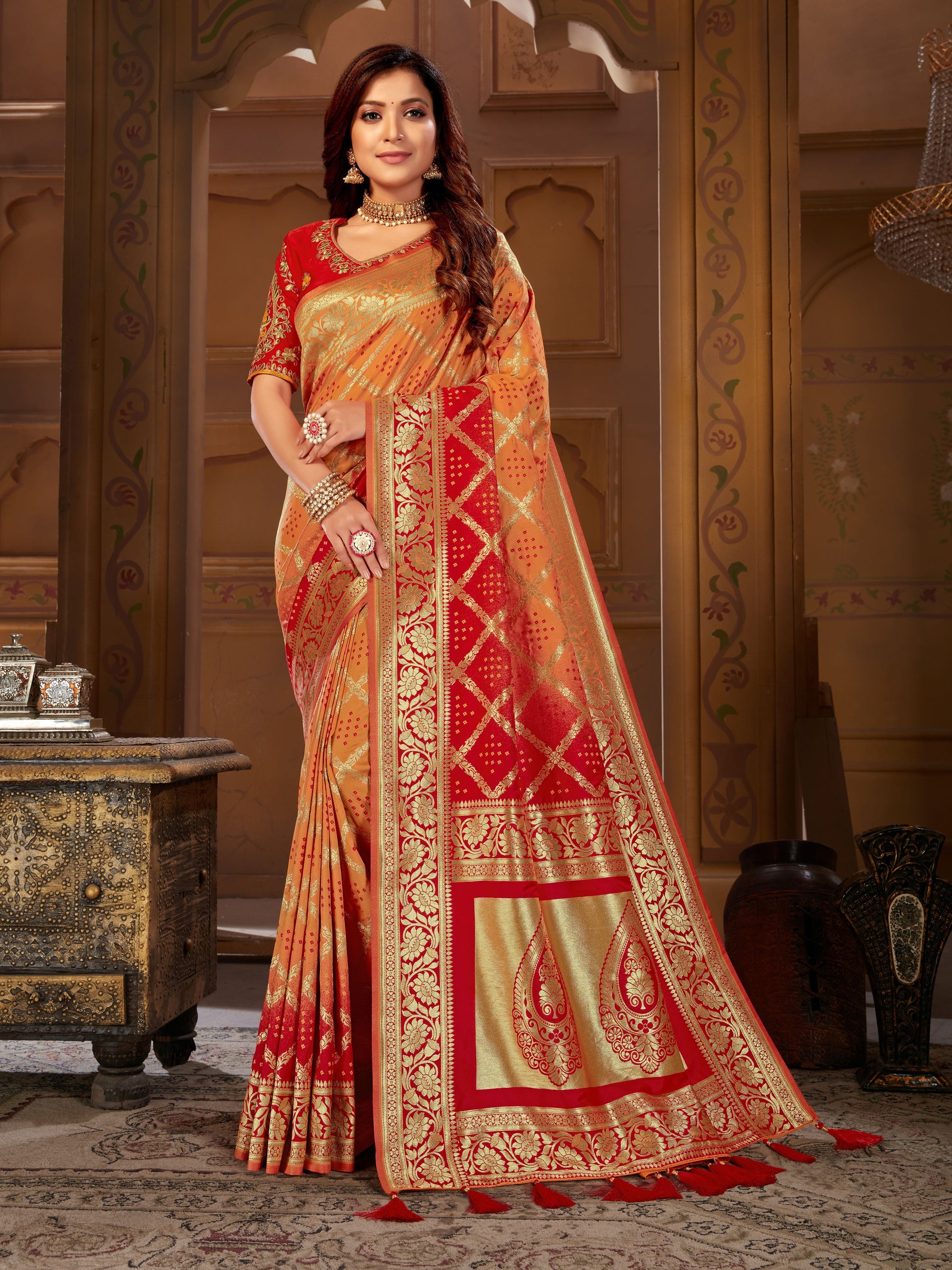 MANOHARI Banarasi Silk Blend Jacquard Work Saree - Yellow