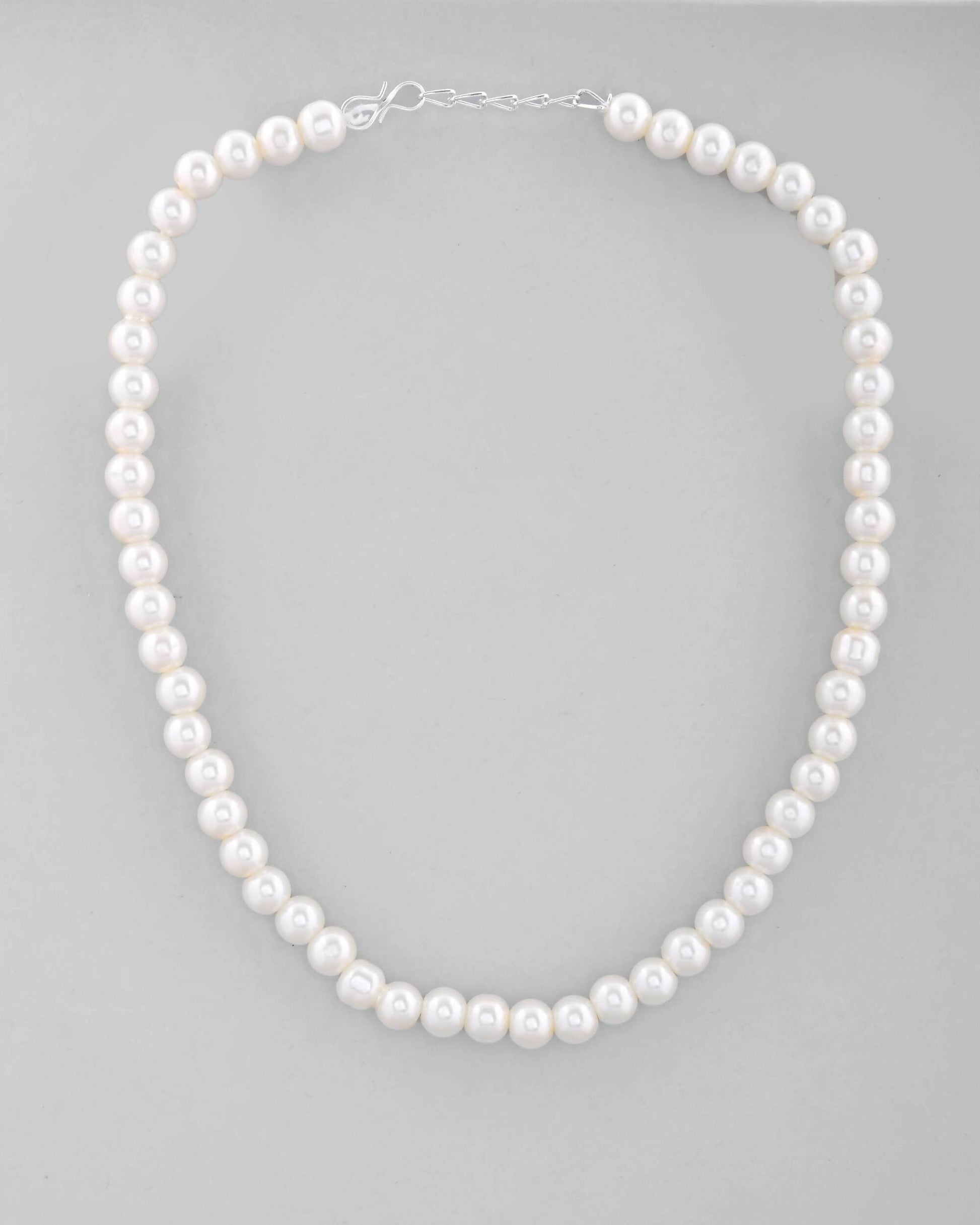 VOJ Pearl Beaded Necklace 