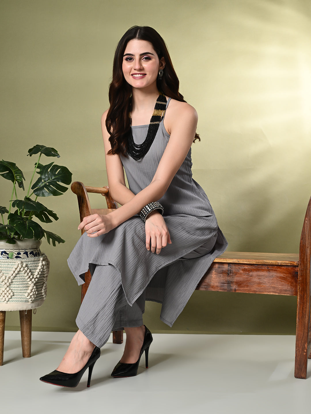 Myshka Women's Self Design Shoulder Straps Kurta & Palazzos Sets in Grey Color 