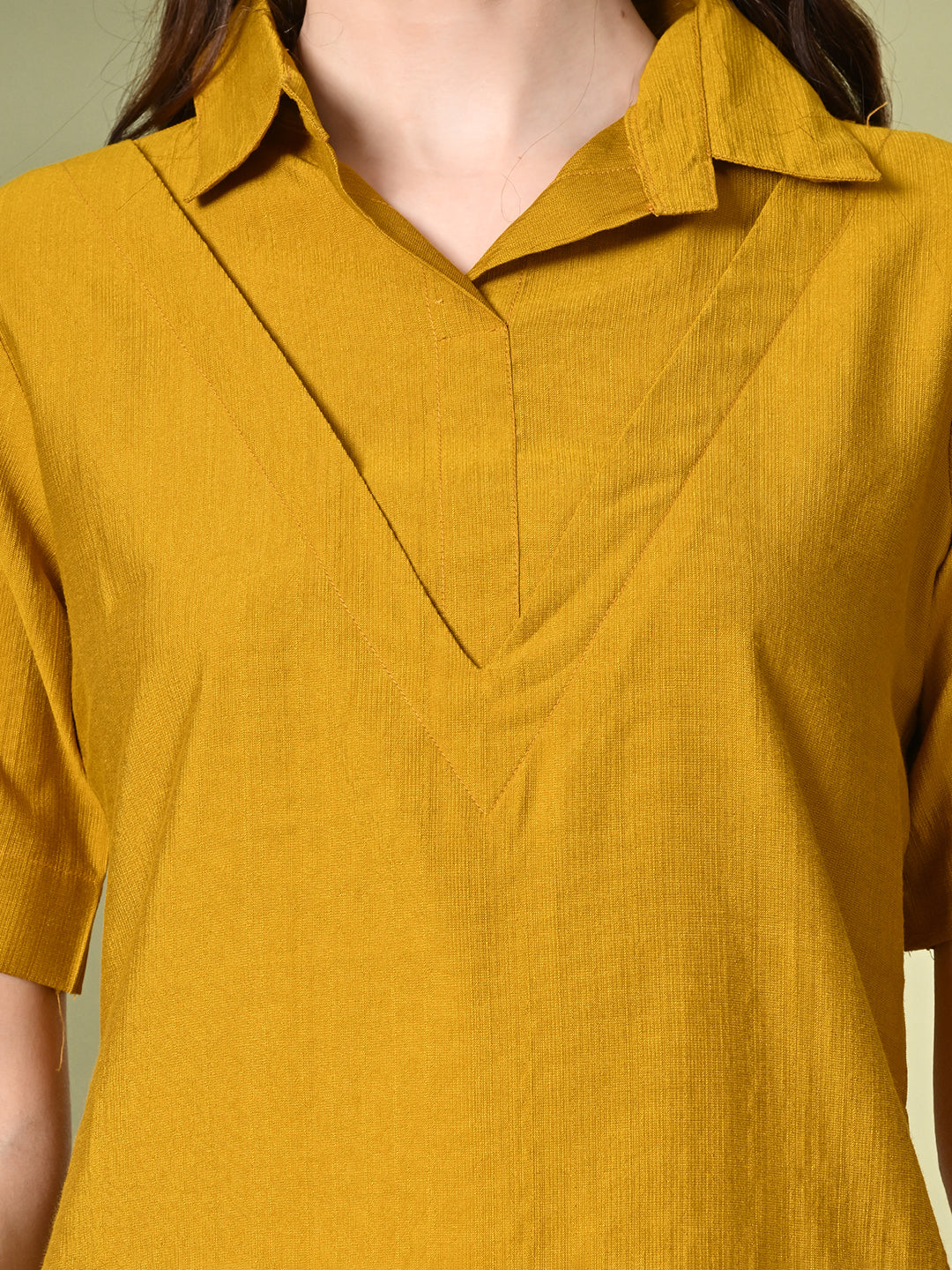 Myshka Women's Solid A-Line Collared Neck Casual Tunic In Mustard Color 