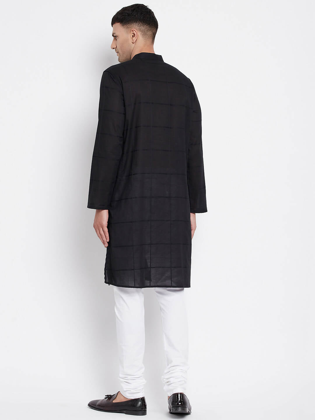 Even Apparels Pure Cotton Men's Kurta in Black Color With Band Collar