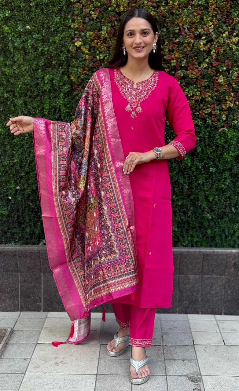 Lorenvalley Fashion Magenta Roman Silk Embroidery Multi Work Kurta Pant with Dupatta 
