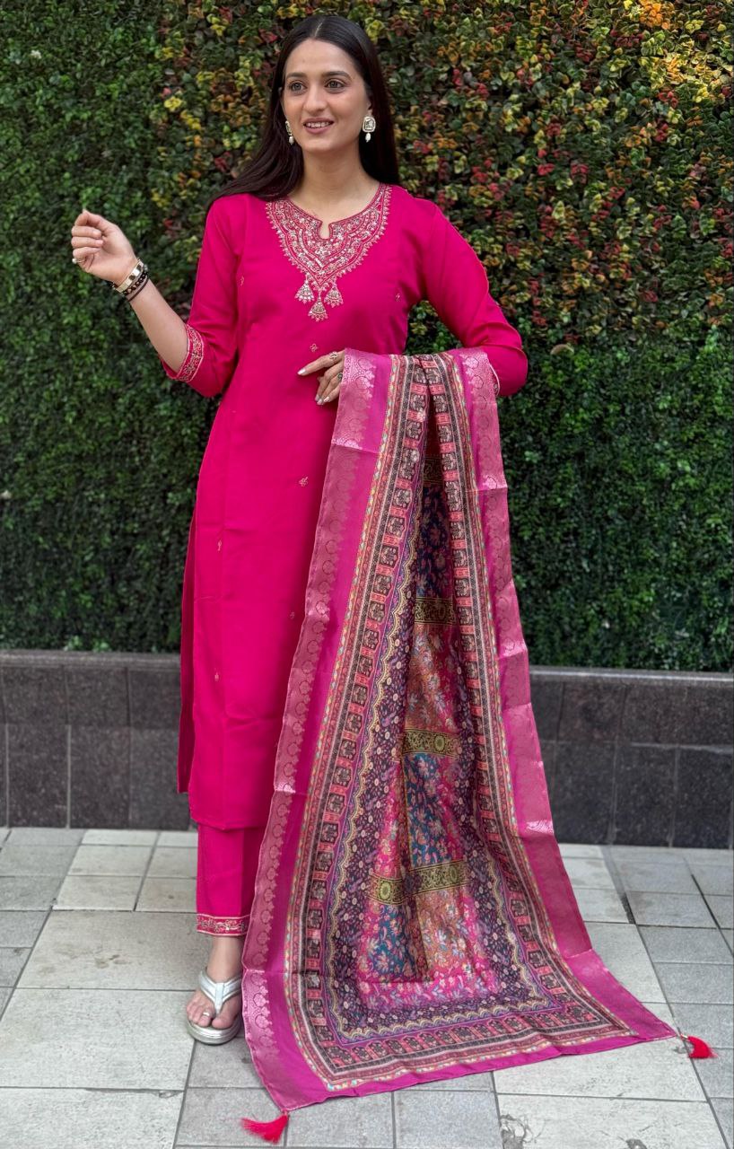 Lorenvalley Fashion Magenta Roman Silk Embroidery Multi Work Kurta Pant with Dupatta 