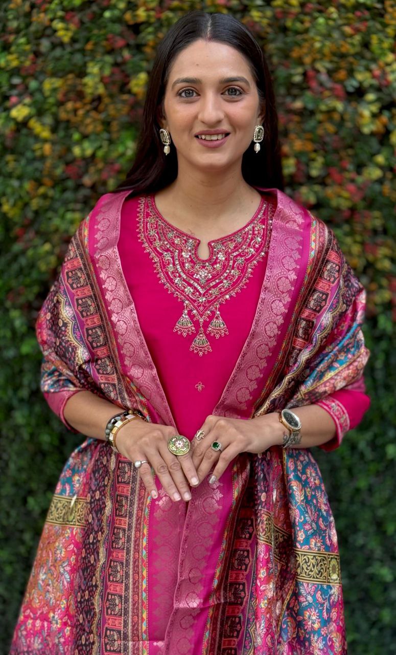 Lorenvalley Fashion Magenta Roman Silk Embroidery Multi Work Kurta Pant with Dupatta 