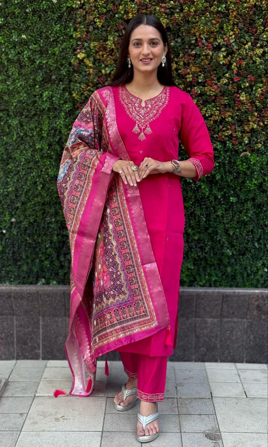 Lorenvalley Fashion Magenta Roman Silk Embroidery Multi Work Kurta Pant with Dupatta 