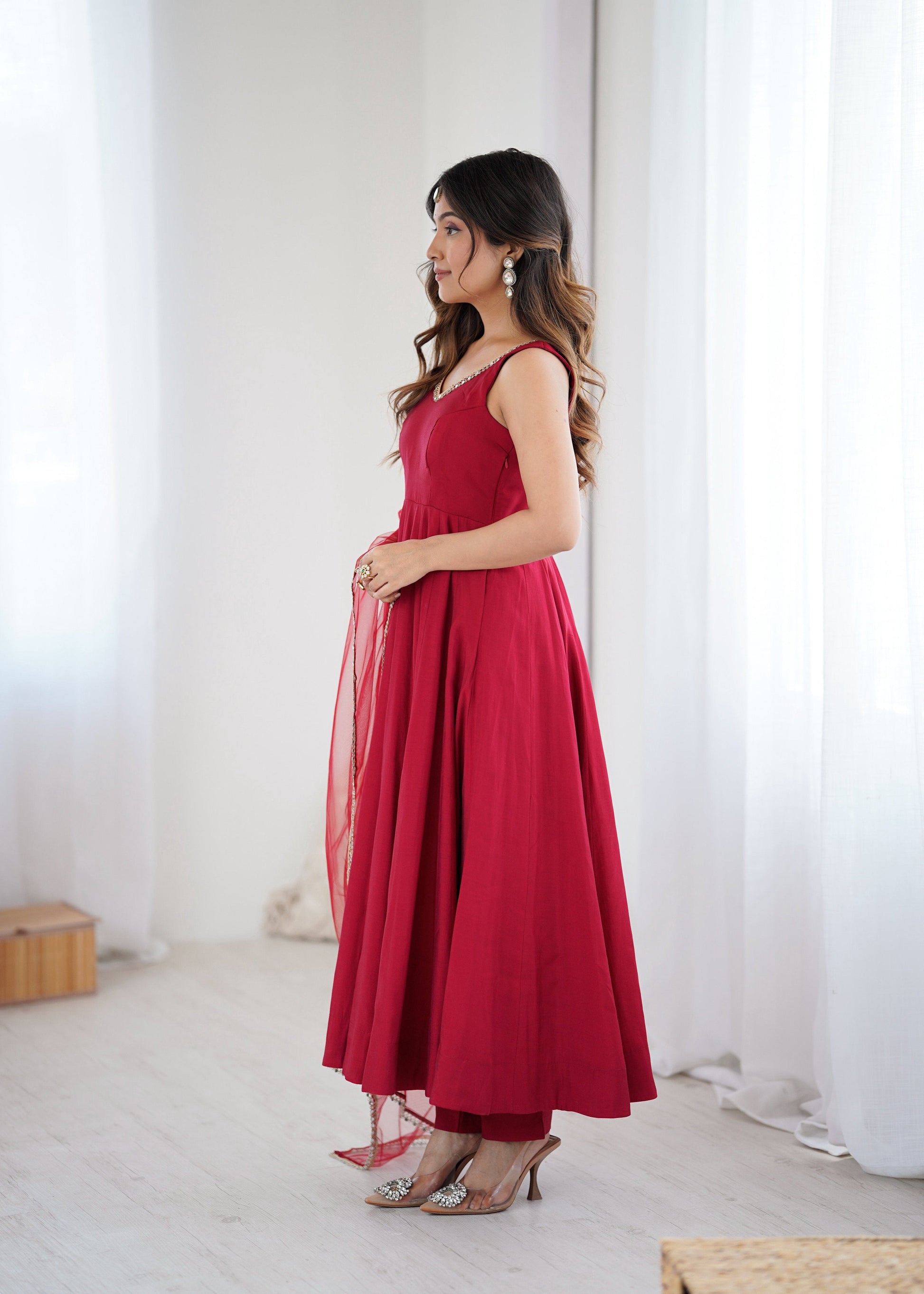 Lorenvalley Fashion Maroon Pure Romansilk Chanderi Fabric Yoke Fancy Lace Work Anarkali Kurta Pant With Dupatta Set 