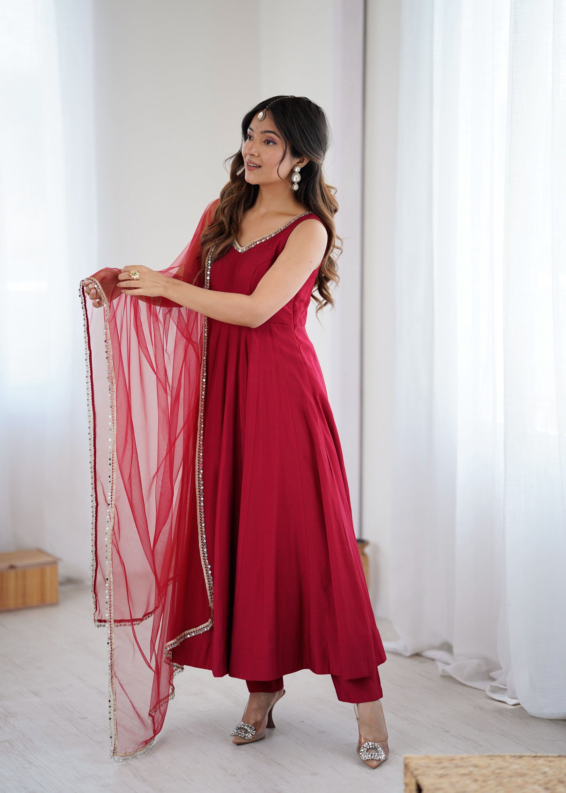 Lorenvalley Fashion Maroon Pure Romansilk Chanderi Fabric Yoke Fancy Lace Work Anarkali Kurta Pant With Dupatta Set 