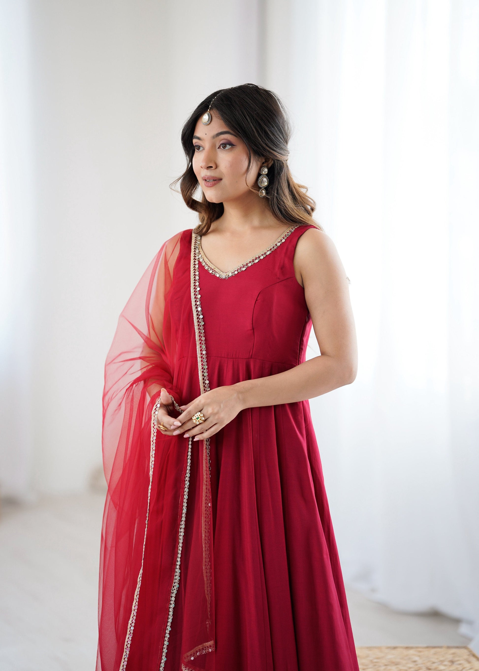 Lorenvalley Fashion Maroon Pure Romansilk Chanderi Fabric Yoke Fancy Lace Work Anarkali Kurta Pant With Dupatta Set 