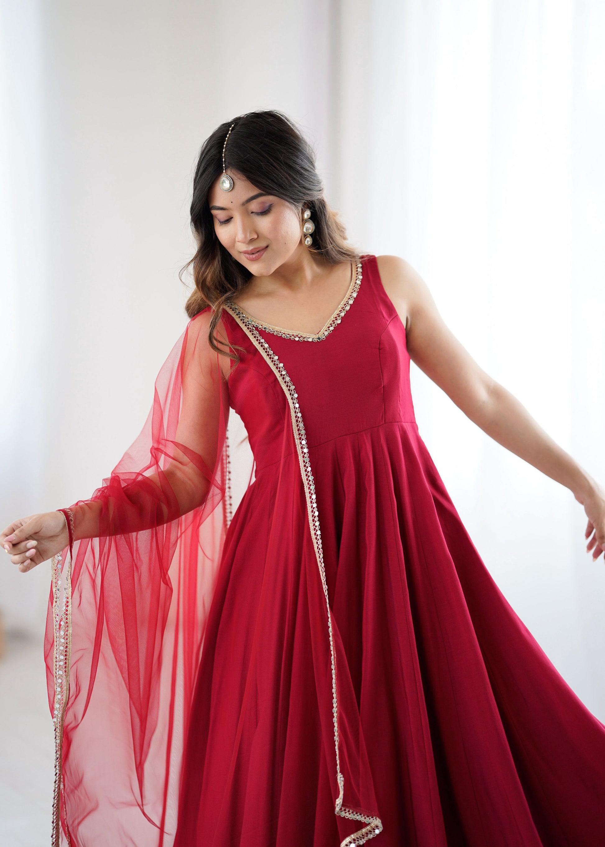Lorenvalley Fashion Maroon Pure Romansilk Chanderi Fabric Yoke Fancy Lace Work Anarkali Kurta Pant With Dupatta Set 