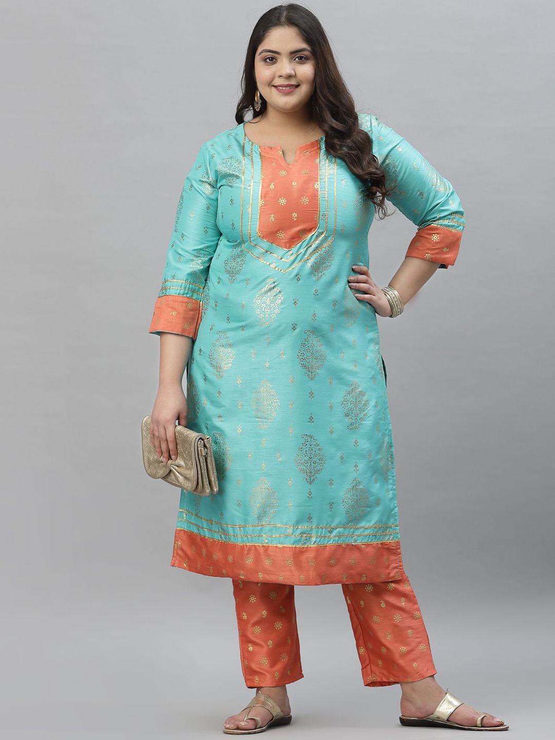 Sztori Plus Size Floral Foil Printed Gotta Patti Straight Kurta With Trouser