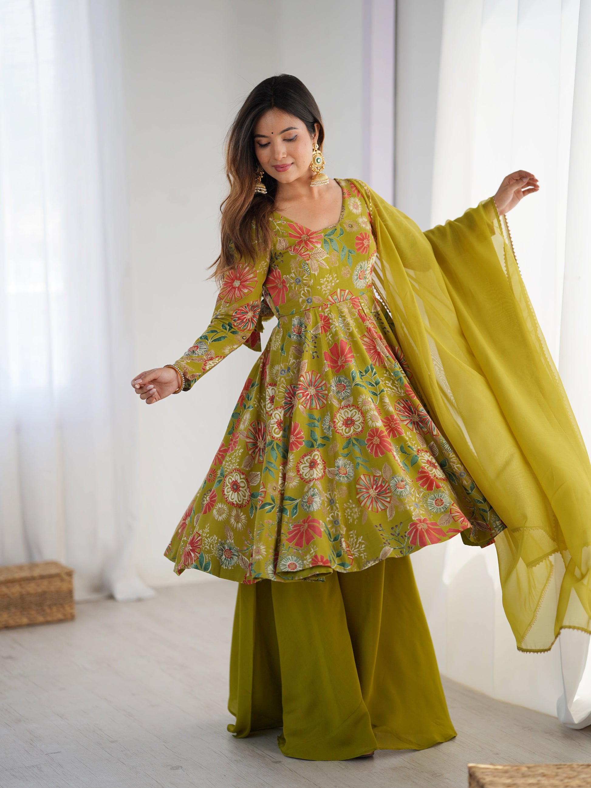 Lorenvalley Women Pure Soft Roman silk Chanderi Discharge Print Fabric Kediya Kurta Palazzo with Dupatta Set 