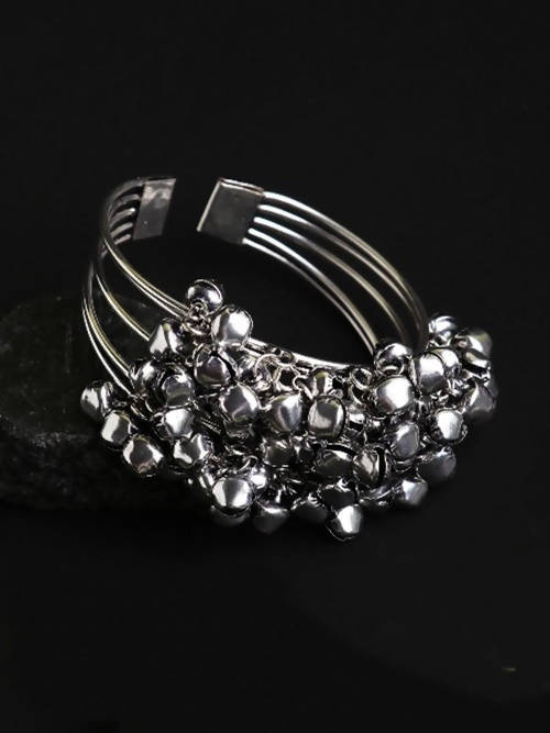 Mominos Fashion Johar Kamal Oxidised Silver Ghungroo Bracelet 