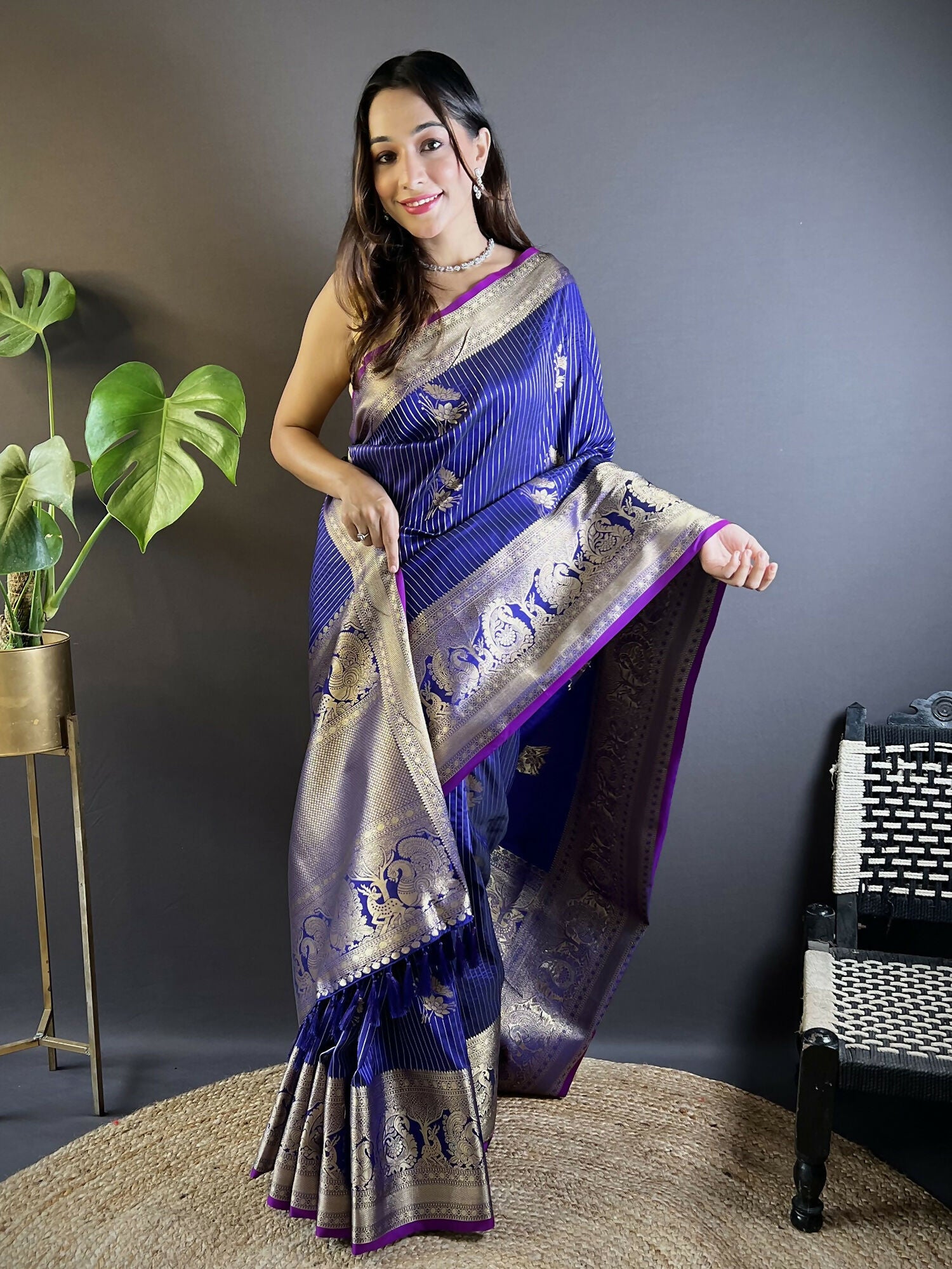 Joban Fashion Royal Blue Striped With Floral Motifs Soft Silk Leheriya Saree