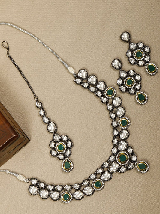 Priyaasi Women Black Kundan Emerald Stones Jewellery Set - Grab2buy