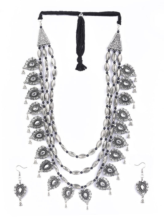 Priyaasi Women Kundan Stones Studded Silver Plated Jewellery Set - Grab2buy