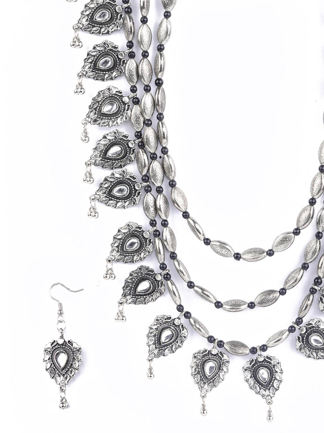 Priyaasi Women Kundan Stones Studded Silver Plated Jewellery Set - Grab2buy