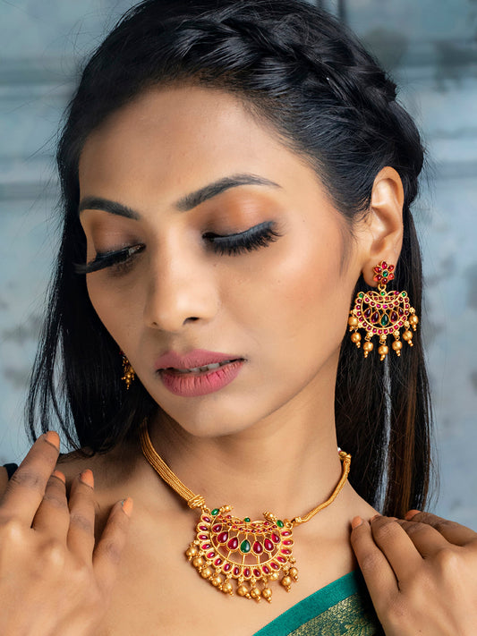 Priyaasi Women Traditional Gold Plated Real Kemp Floral Jewellery Set - Grab2buy