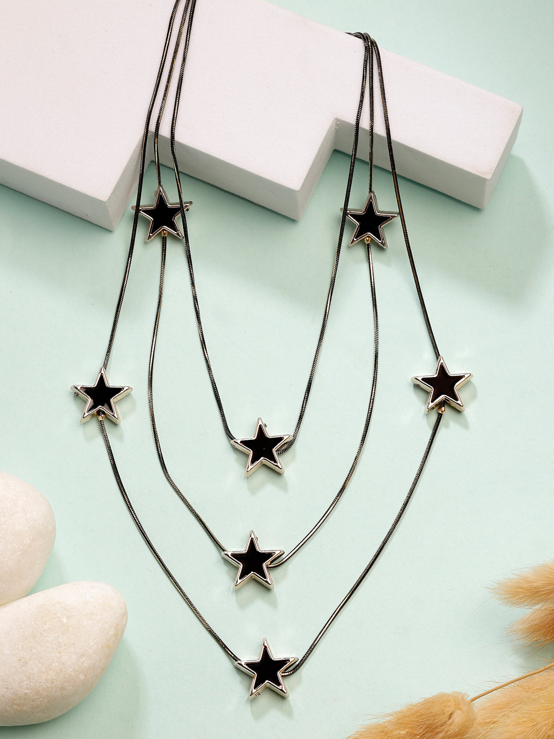 NVR Women's Black Star-Shaped Layered Fashion Necklace 