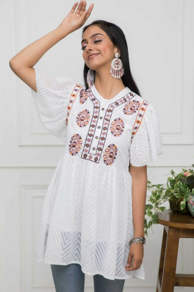 Myshka Women Solid V-Neck Flared Sleeves Synthetic Georgette White Top