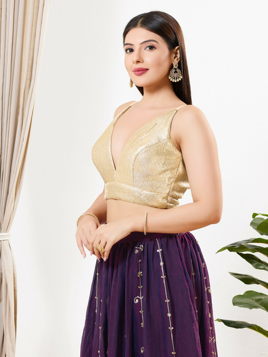 Joban Fashion Antique Gold Sequins Padded Blouse With V Neck Sleeveless