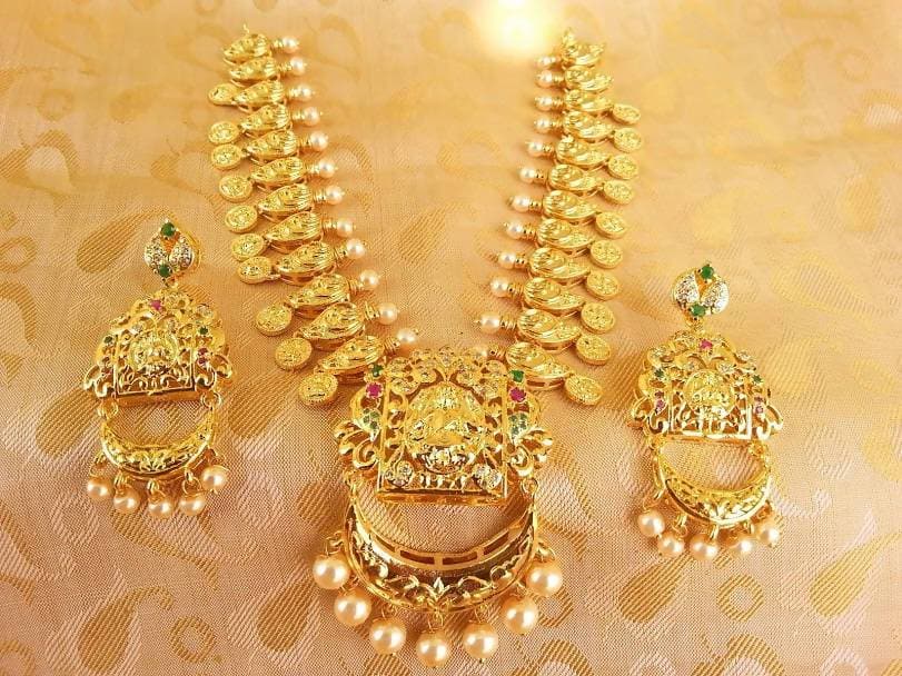 Gold Plated Multicolor Lakshmi Kasu Necklace Set